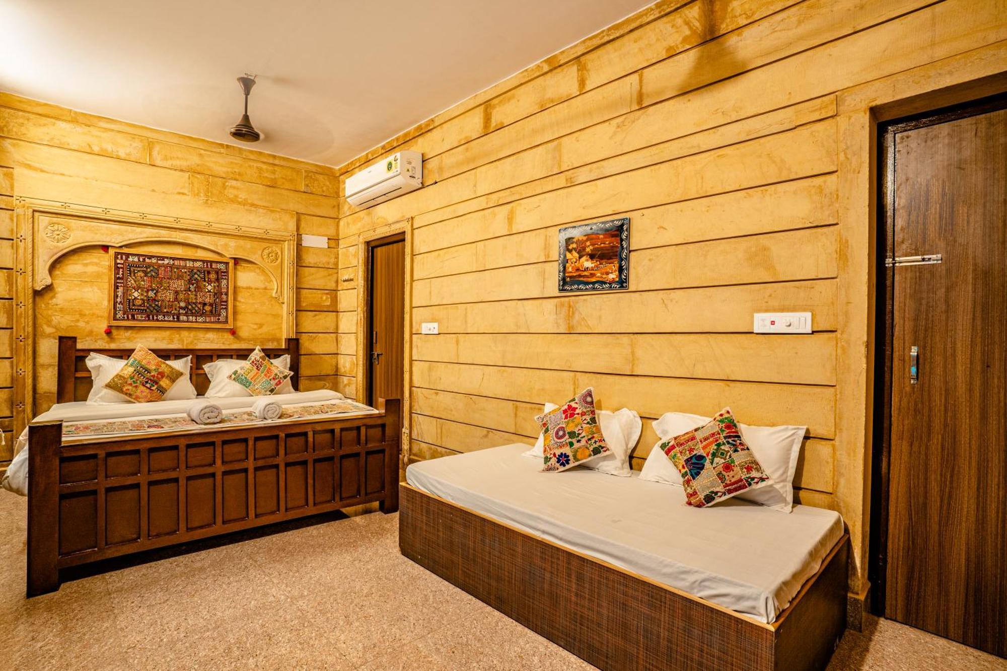 Relax Inn Jaisalmer Luaran gambar