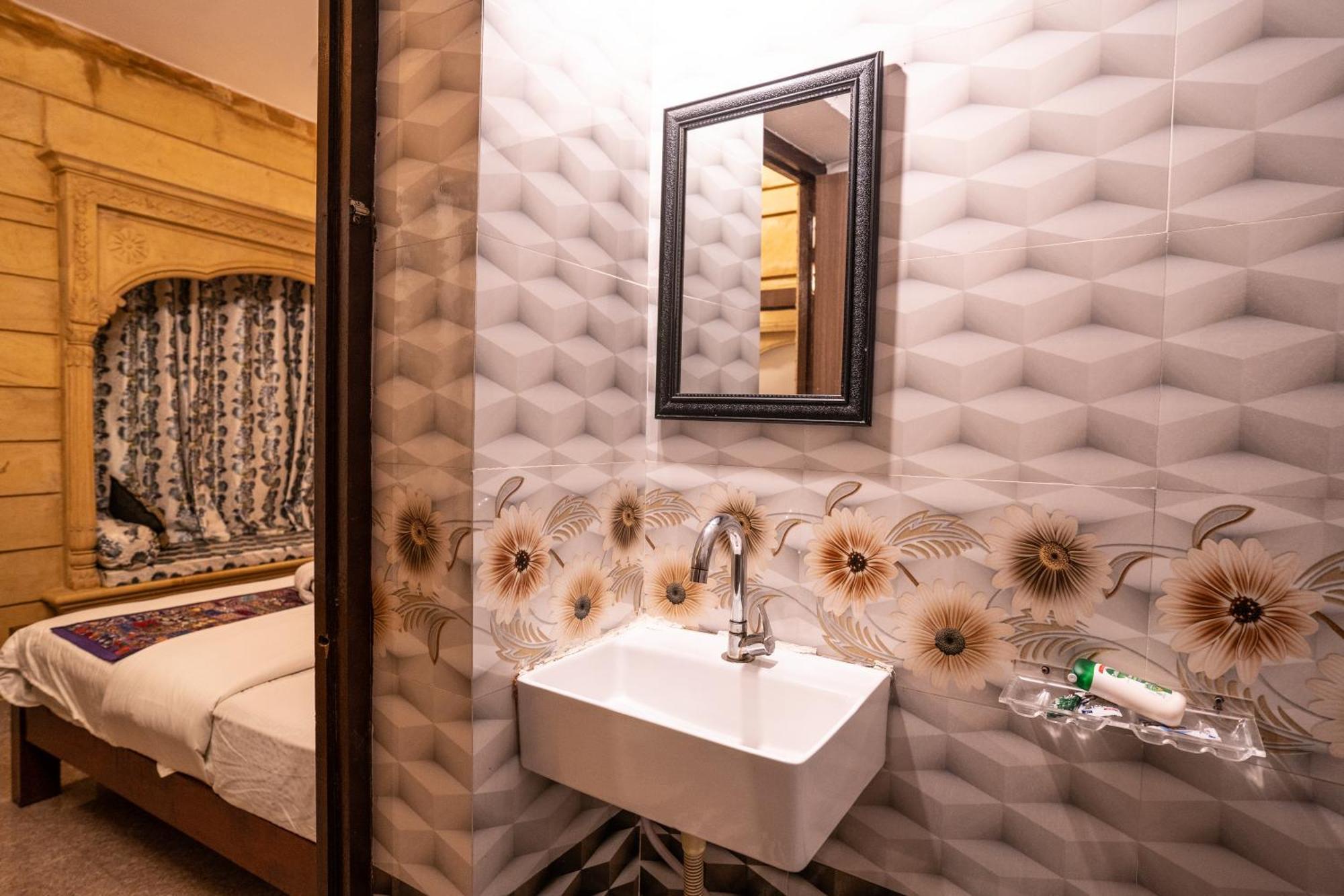 Relax Inn Jaisalmer Luaran gambar